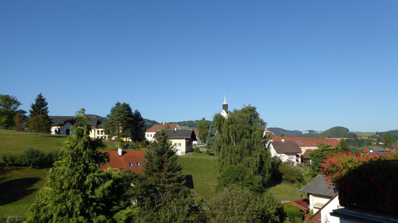Geniesserpension Dopler - Zur Schonen Au Bad Schönau Esterno foto